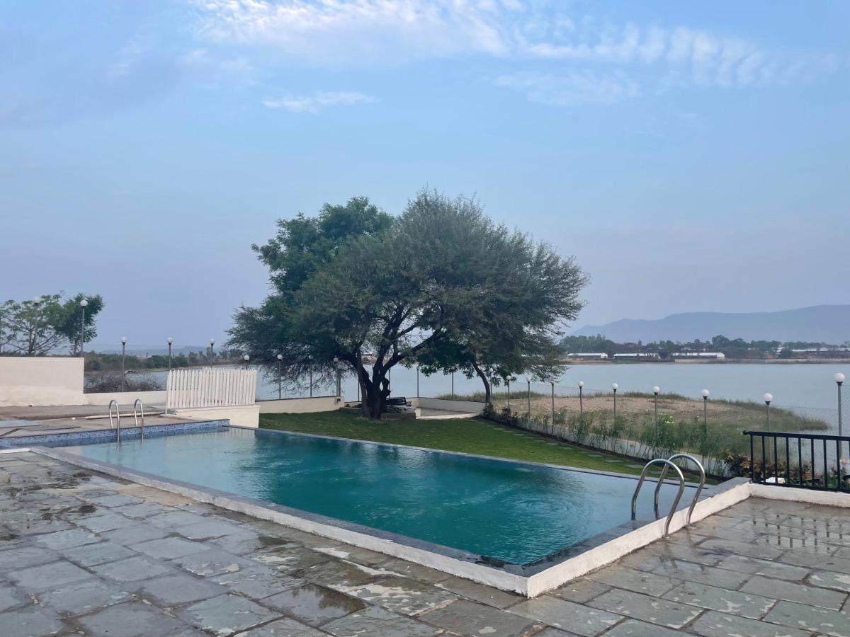 Arc Resort, Shirwal Jaigaon Buitenkant foto
