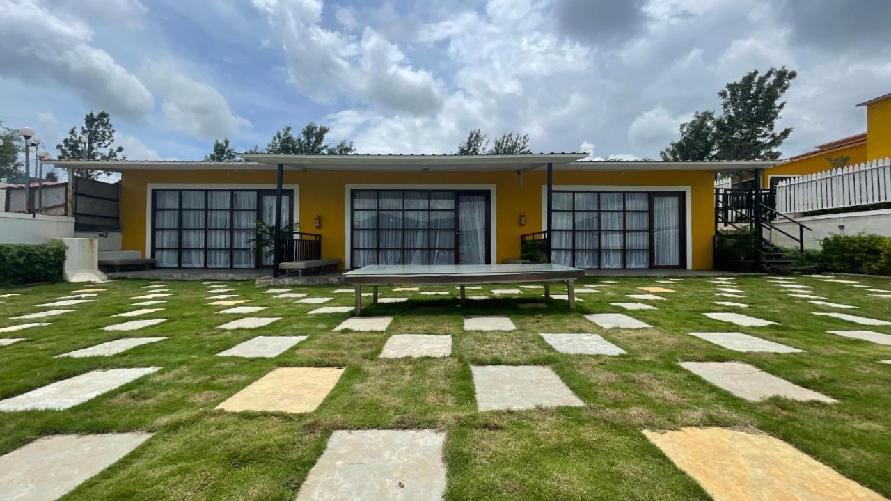 Arc Resort, Shirwal Jaigaon Buitenkant foto